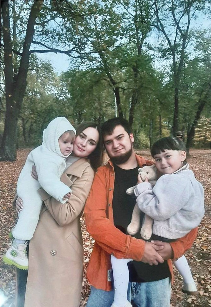 «Мама папа сестра и я - дружная семья»
